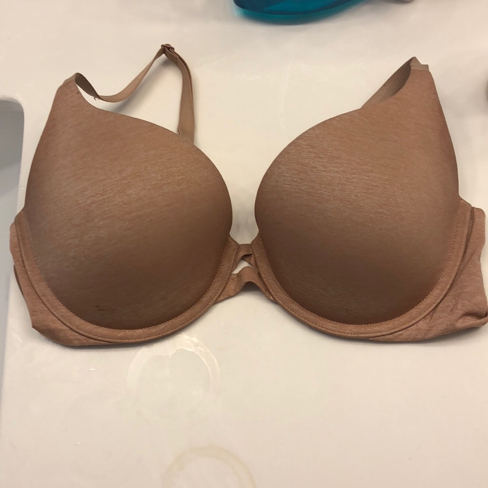 Beige 32DD VS BRA